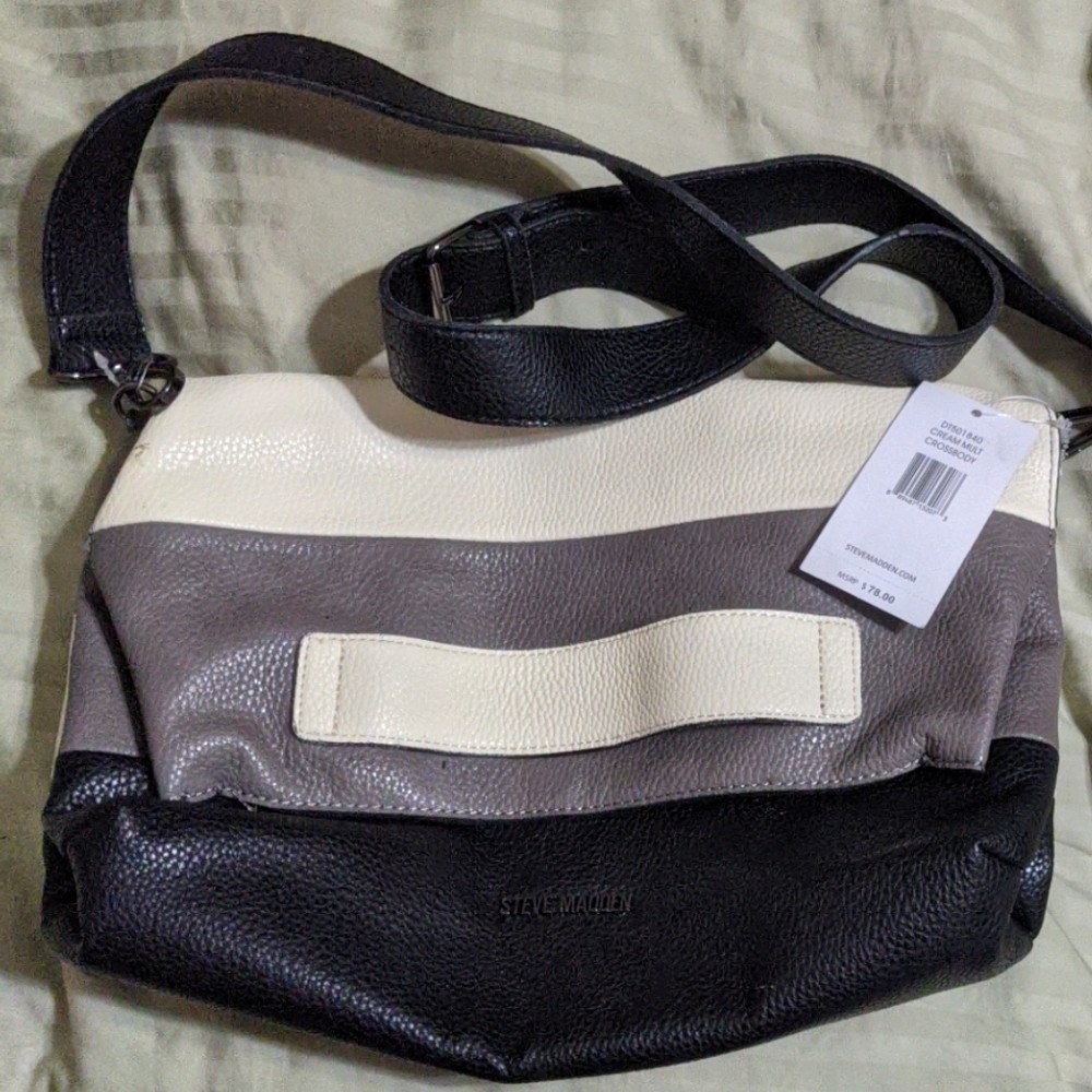 Steve Madden black, cream and grey purse.